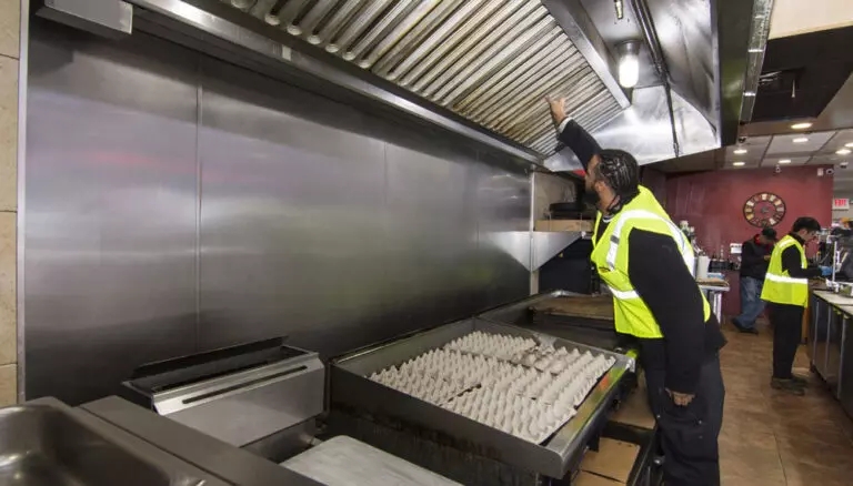 Stainless Steel Kitchen Duct C - Commercial Kitchen Hood Cleaning recension och pris